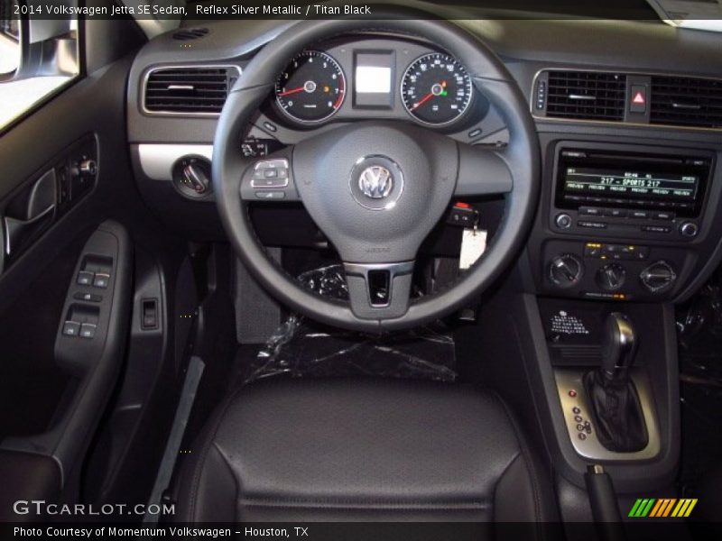 Reflex Silver Metallic / Titan Black 2014 Volkswagen Jetta SE Sedan