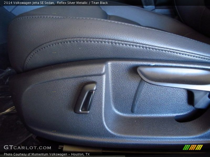 Reflex Silver Metallic / Titan Black 2014 Volkswagen Jetta SE Sedan