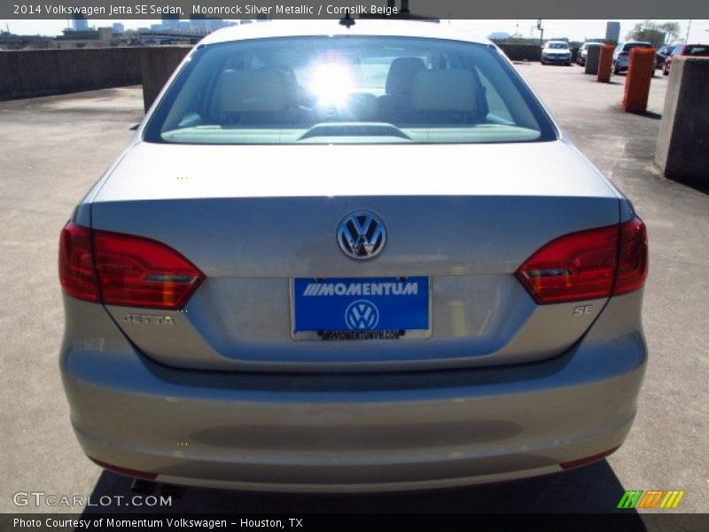 Moonrock Silver Metallic / Cornsilk Beige 2014 Volkswagen Jetta SE Sedan