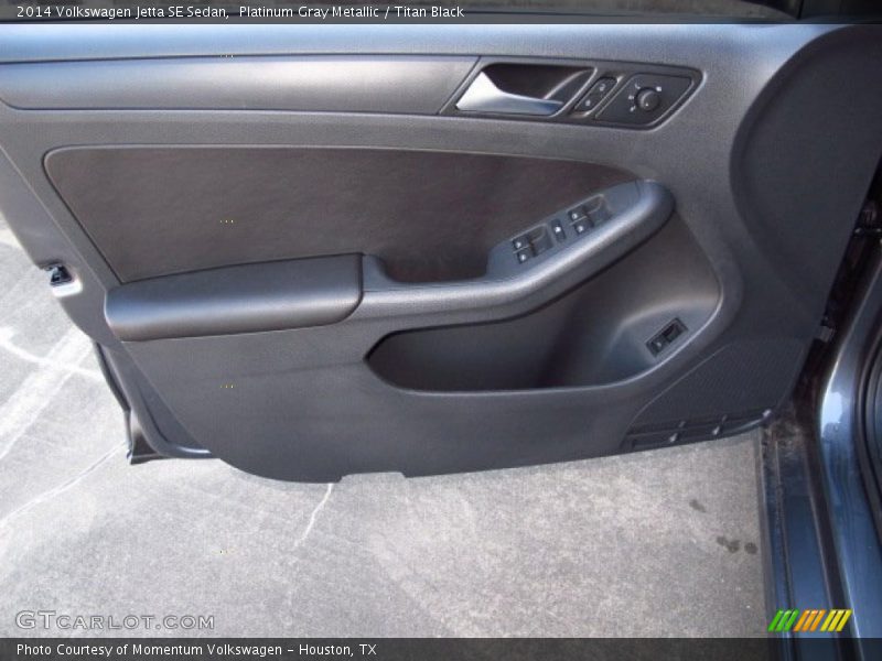 Platinum Gray Metallic / Titan Black 2014 Volkswagen Jetta SE Sedan