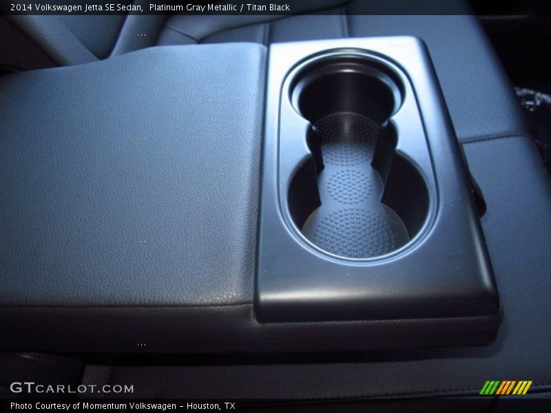 Platinum Gray Metallic / Titan Black 2014 Volkswagen Jetta SE Sedan
