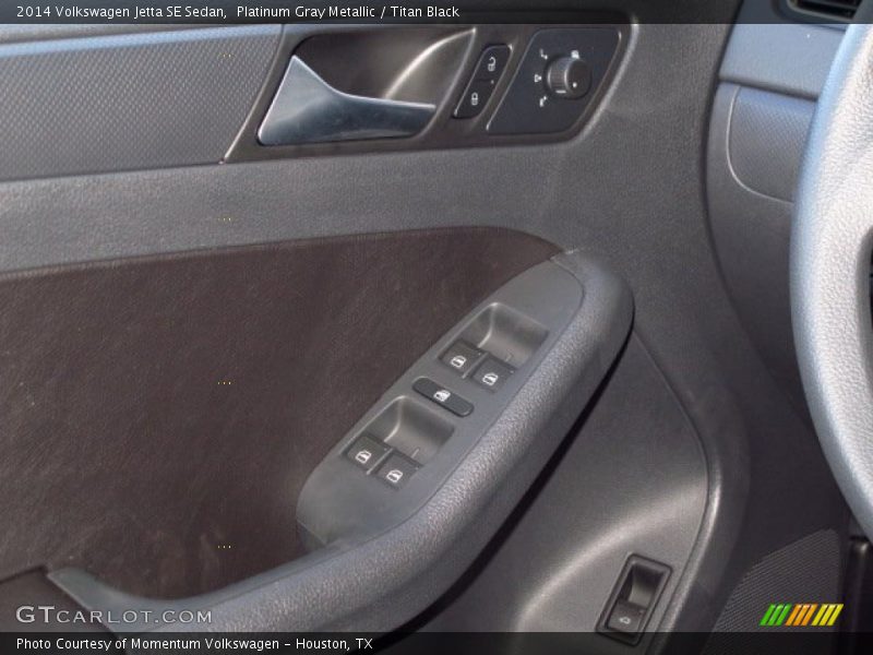 Platinum Gray Metallic / Titan Black 2014 Volkswagen Jetta SE Sedan
