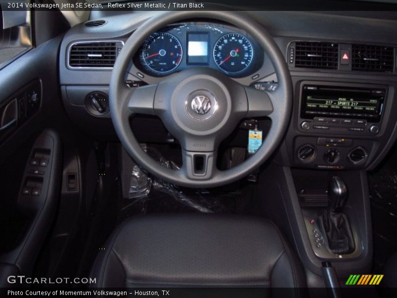Reflex Silver Metallic / Titan Black 2014 Volkswagen Jetta SE Sedan