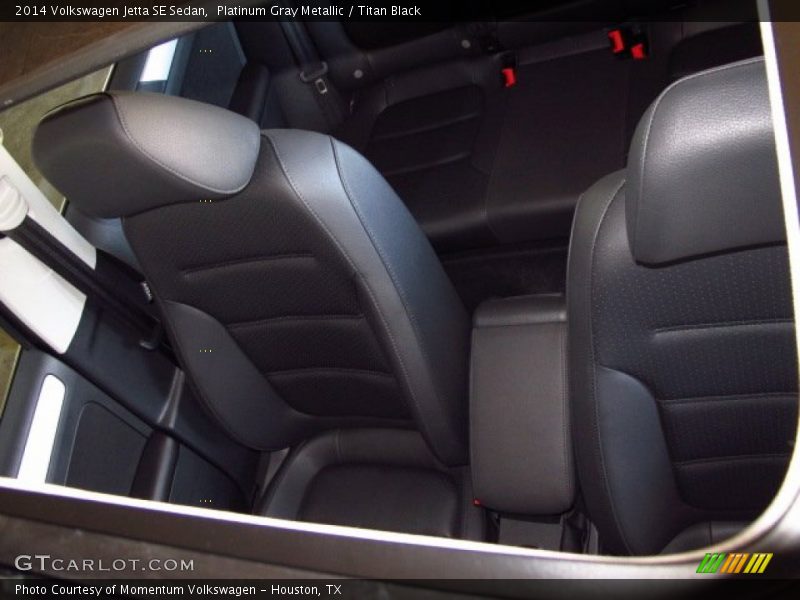 Platinum Gray Metallic / Titan Black 2014 Volkswagen Jetta SE Sedan
