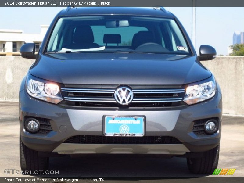 Pepper Gray Metallic / Black 2014 Volkswagen Tiguan SEL