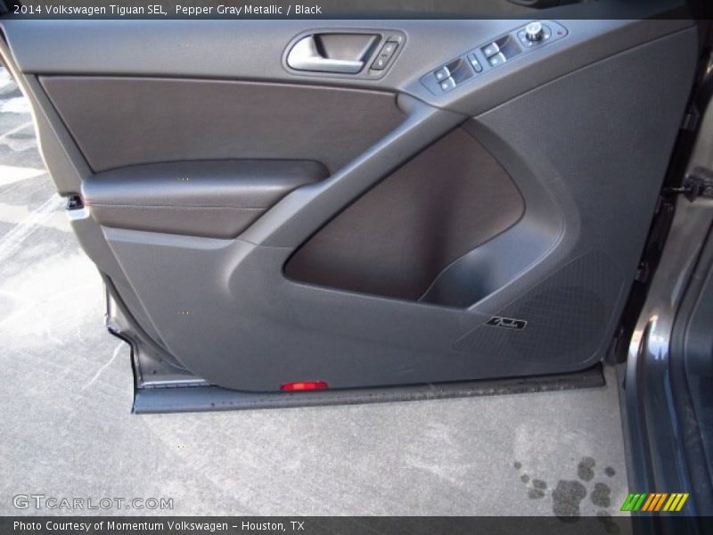 Pepper Gray Metallic / Black 2014 Volkswagen Tiguan SEL