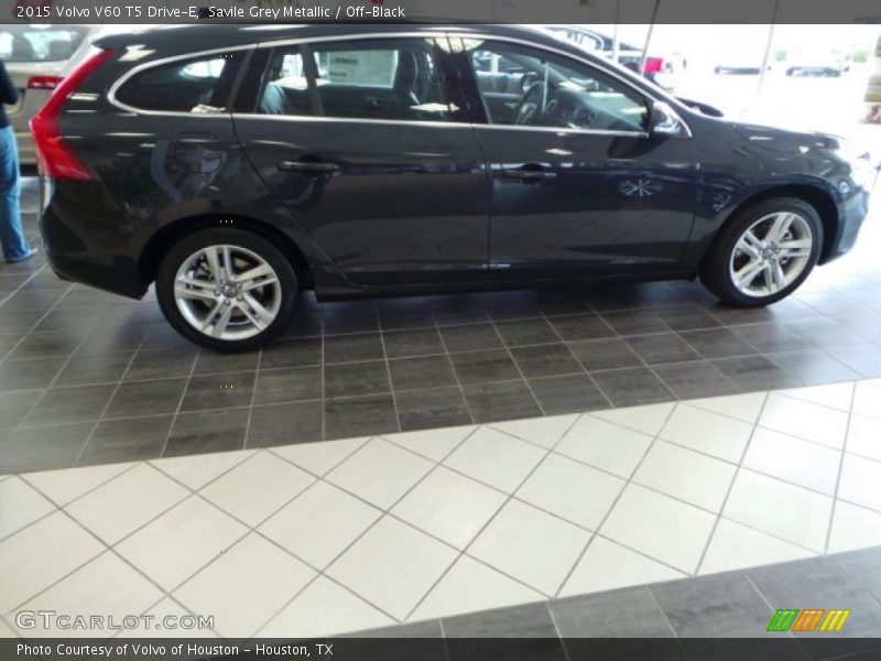 Savile Grey Metallic / Off-Black 2015 Volvo V60 T5 Drive-E