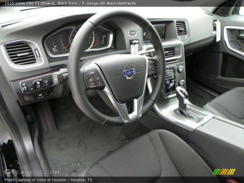  2015 V60 T5 Drive-E R-Design Off-Black/Anthracite Interior