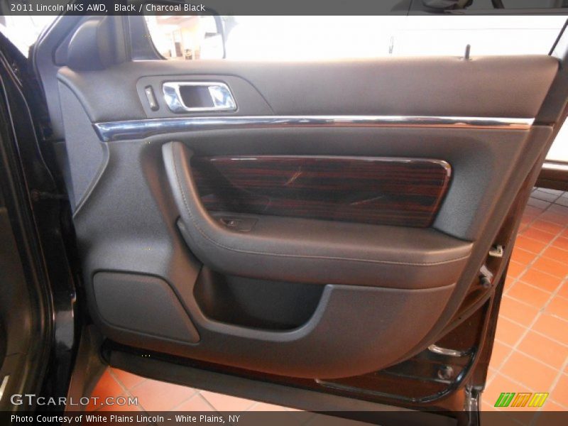 Black / Charcoal Black 2011 Lincoln MKS AWD