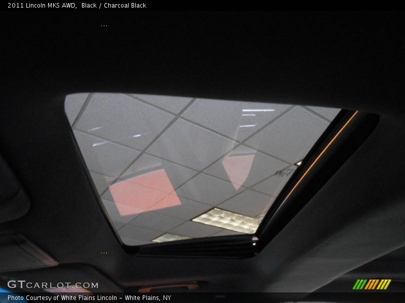 Black / Charcoal Black 2011 Lincoln MKS AWD