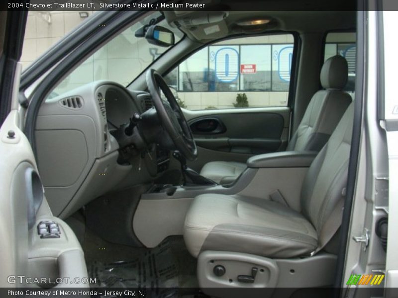 Silverstone Metallic / Medium Pewter 2004 Chevrolet TrailBlazer LT