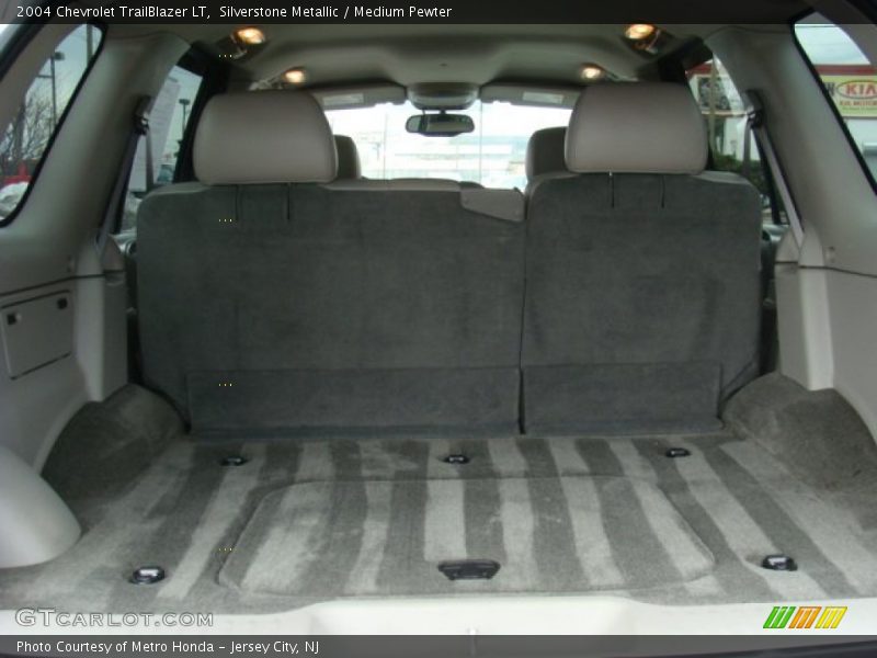 Silverstone Metallic / Medium Pewter 2004 Chevrolet TrailBlazer LT