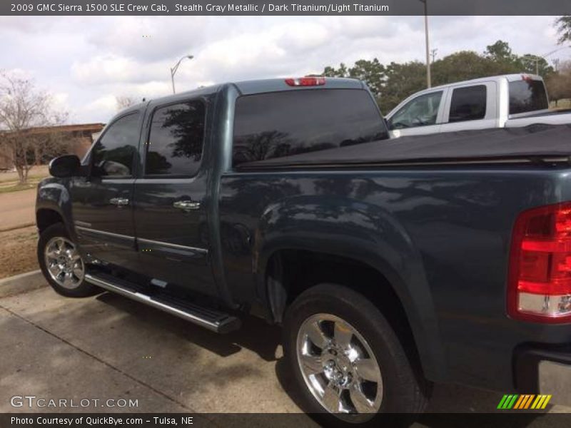 Stealth Gray Metallic / Dark Titanium/Light Titanium 2009 GMC Sierra 1500 SLE Crew Cab