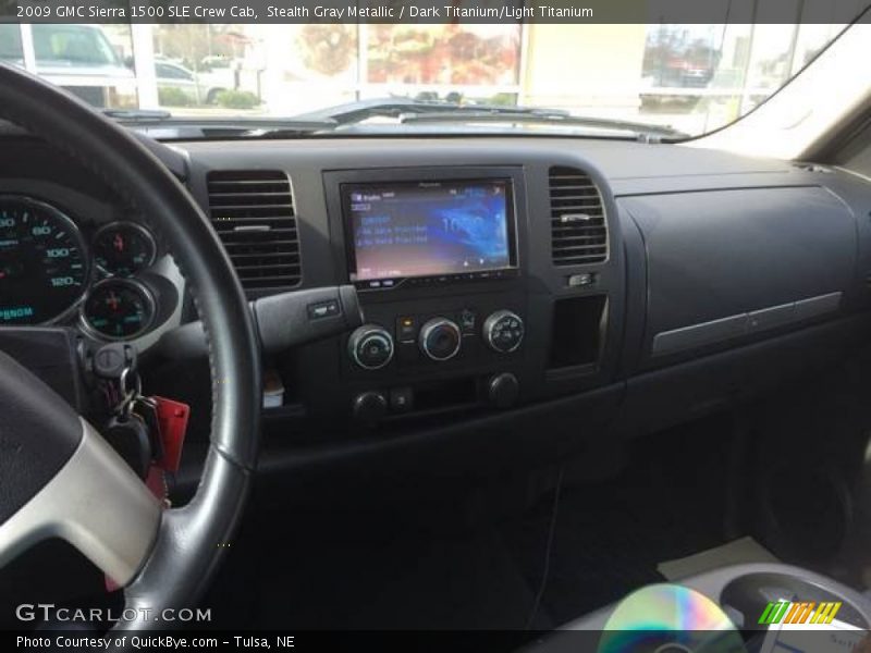 Stealth Gray Metallic / Dark Titanium/Light Titanium 2009 GMC Sierra 1500 SLE Crew Cab