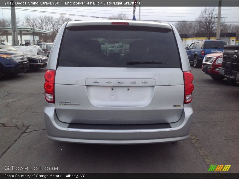 Bright Silver Metallic / Black/Light Graystone 2012 Dodge Grand Caravan SXT