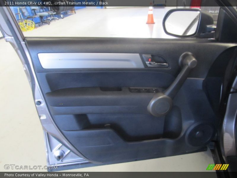 Urban Titanium Metallic / Black 2011 Honda CR-V LX 4WD