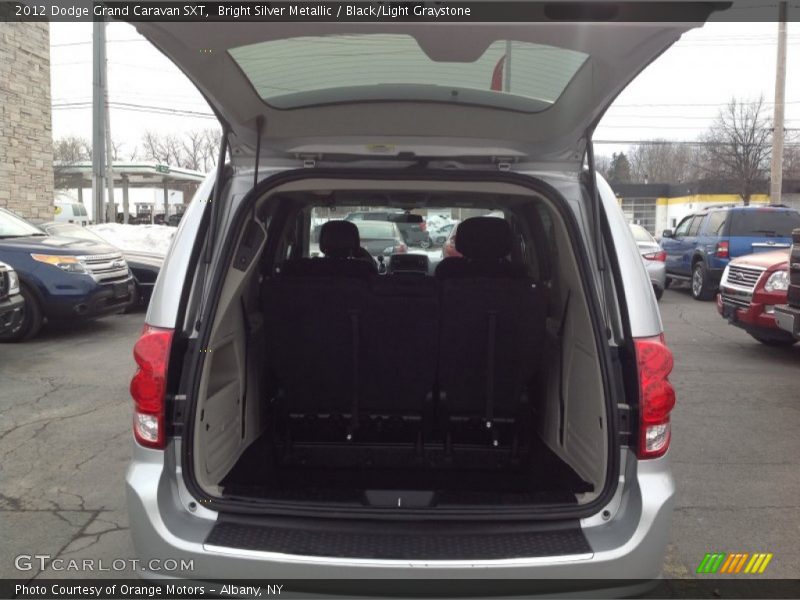 Bright Silver Metallic / Black/Light Graystone 2012 Dodge Grand Caravan SXT