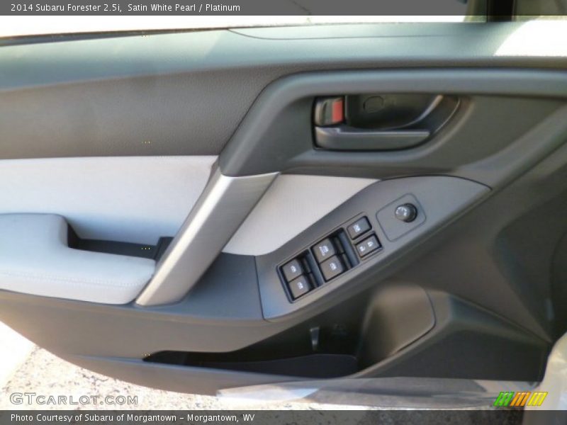 Satin White Pearl / Platinum 2014 Subaru Forester 2.5i