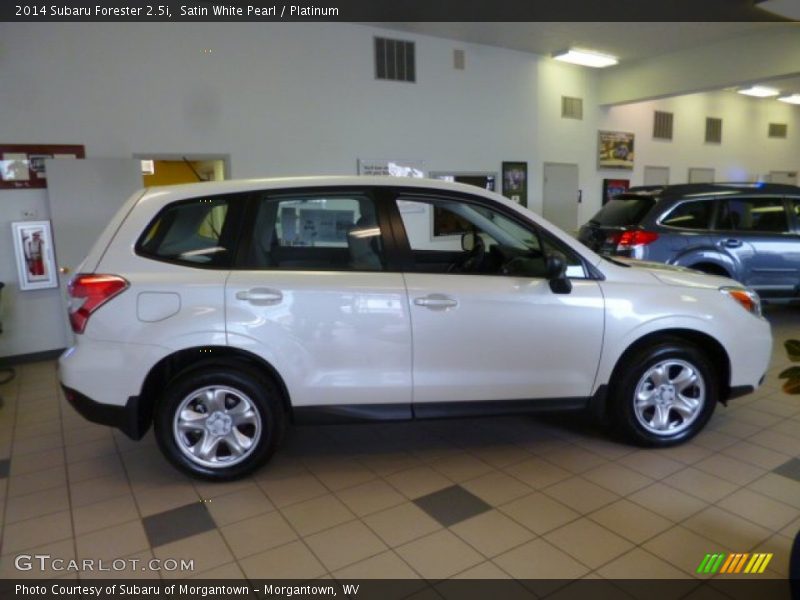 Satin White Pearl / Platinum 2014 Subaru Forester 2.5i