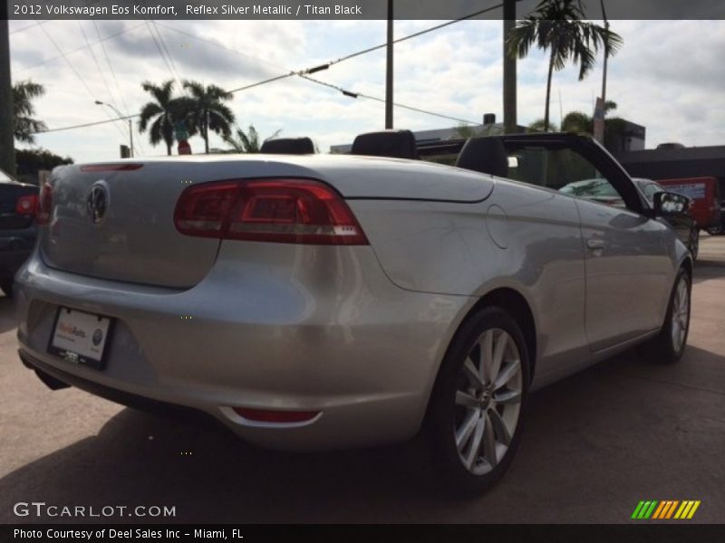 Reflex Silver Metallic / Titan Black 2012 Volkswagen Eos Komfort