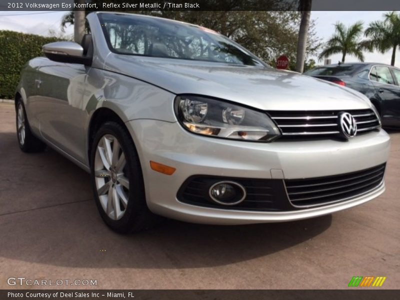 Reflex Silver Metallic / Titan Black 2012 Volkswagen Eos Komfort