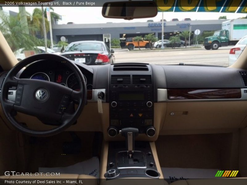 Black / Pure Beige 2006 Volkswagen Touareg V6