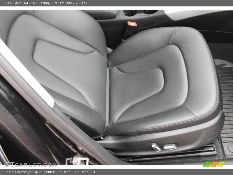 Brilliant Black / Black 2013 Audi A4 2.0T Sedan