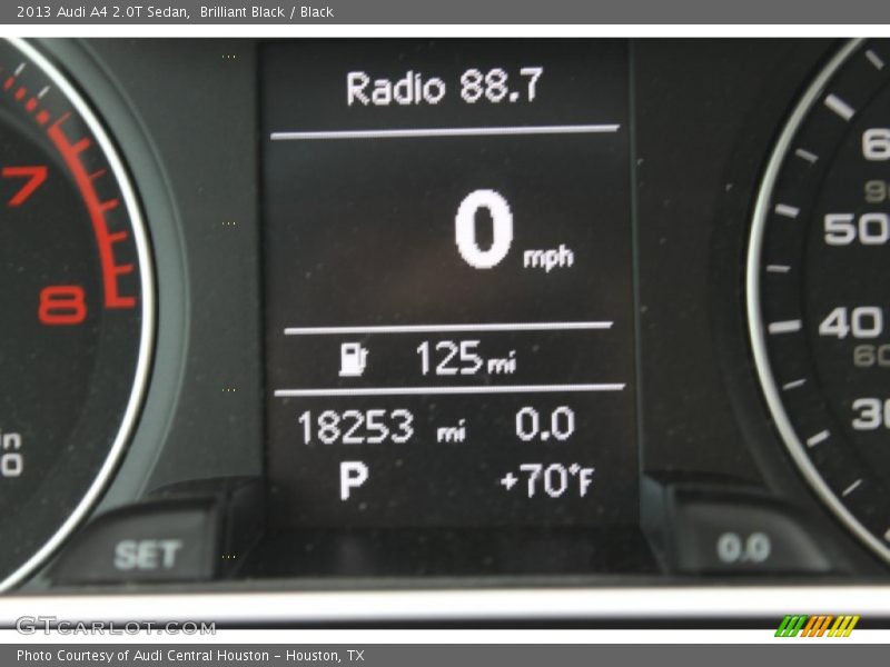 Brilliant Black / Black 2013 Audi A4 2.0T Sedan