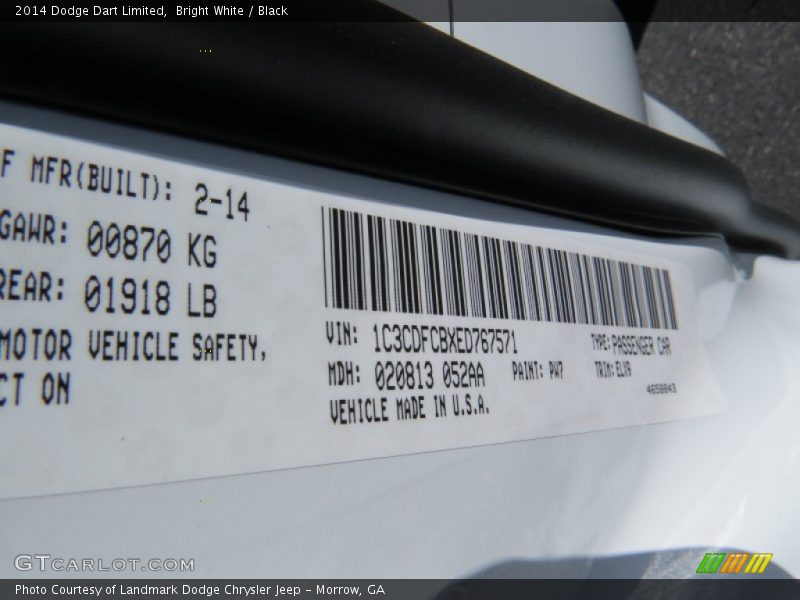 Bright White / Black 2014 Dodge Dart Limited