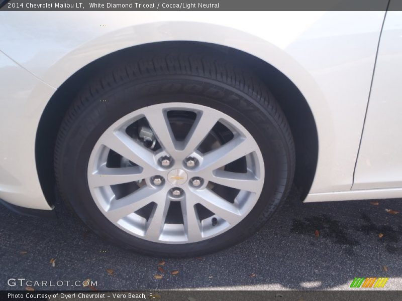 White Diamond Tricoat / Cocoa/Light Neutral 2014 Chevrolet Malibu LT