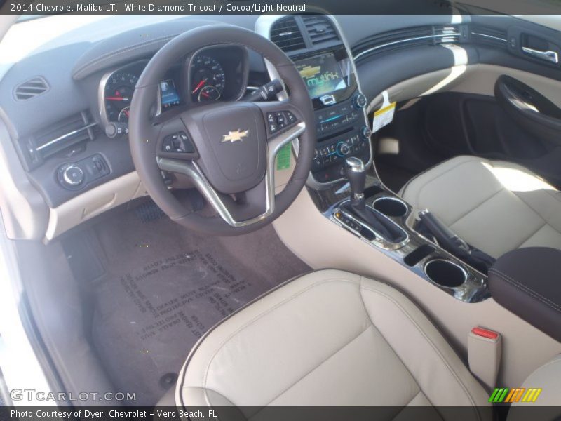 White Diamond Tricoat / Cocoa/Light Neutral 2014 Chevrolet Malibu LT
