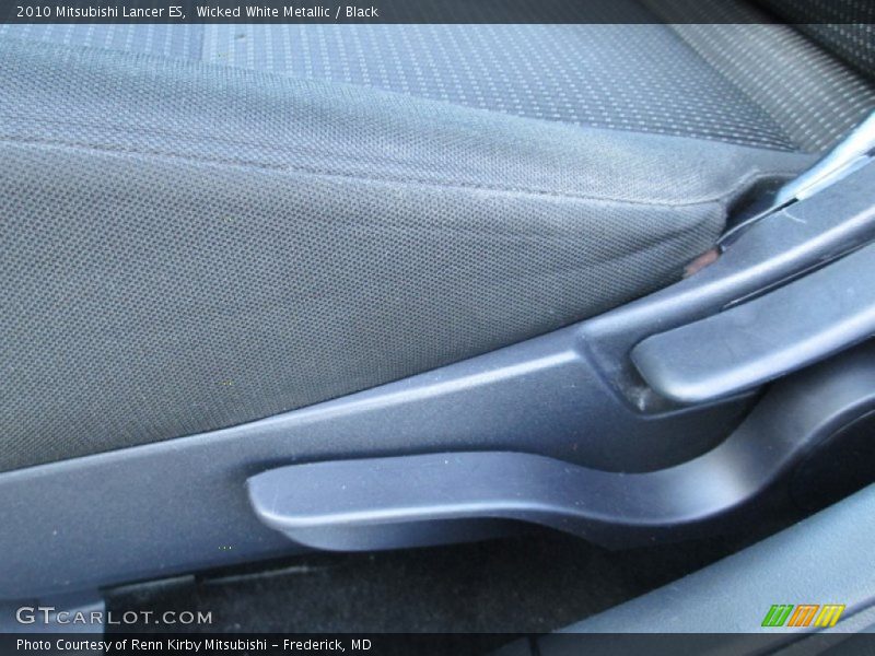 Wicked White Metallic / Black 2010 Mitsubishi Lancer ES