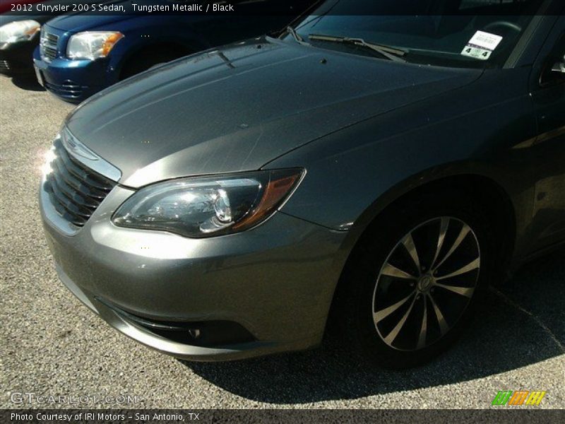 Tungsten Metallic / Black 2012 Chrysler 200 S Sedan