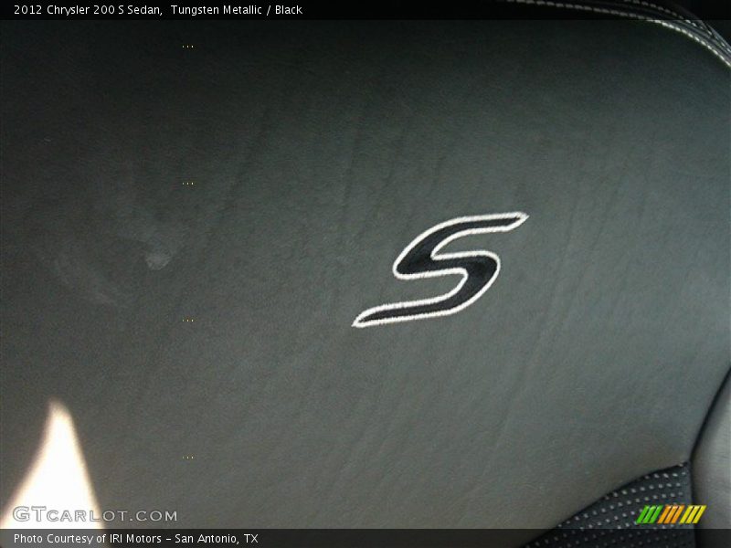 Tungsten Metallic / Black 2012 Chrysler 200 S Sedan