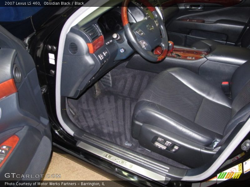 Obsidian Black / Black 2007 Lexus LS 460