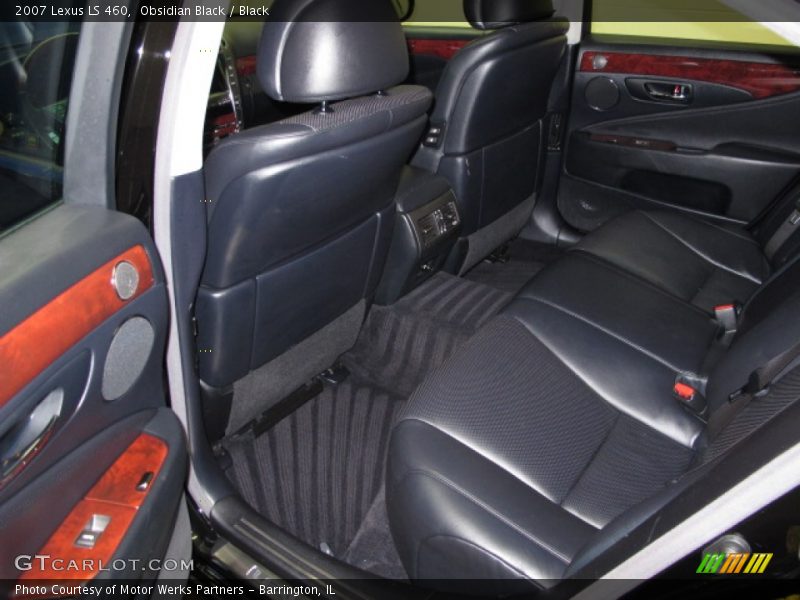Obsidian Black / Black 2007 Lexus LS 460