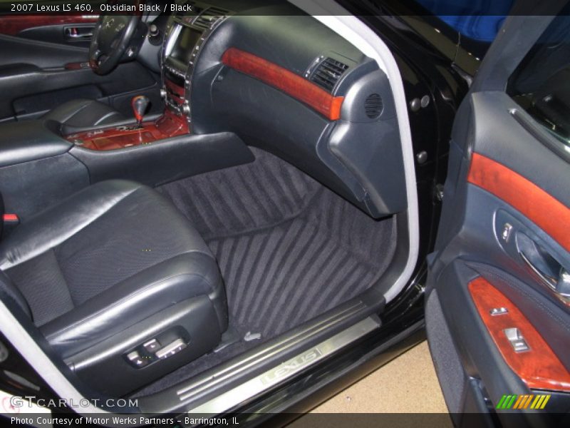 Obsidian Black / Black 2007 Lexus LS 460