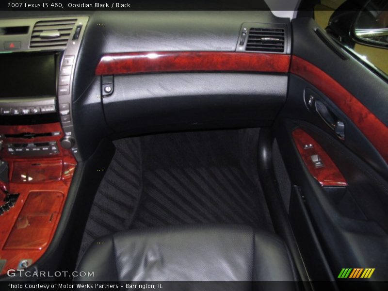 Obsidian Black / Black 2007 Lexus LS 460