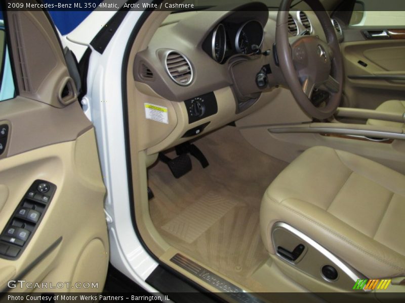 Arctic White / Cashmere 2009 Mercedes-Benz ML 350 4Matic