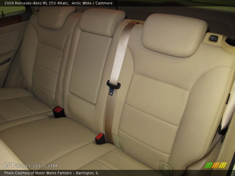Arctic White / Cashmere 2009 Mercedes-Benz ML 350 4Matic