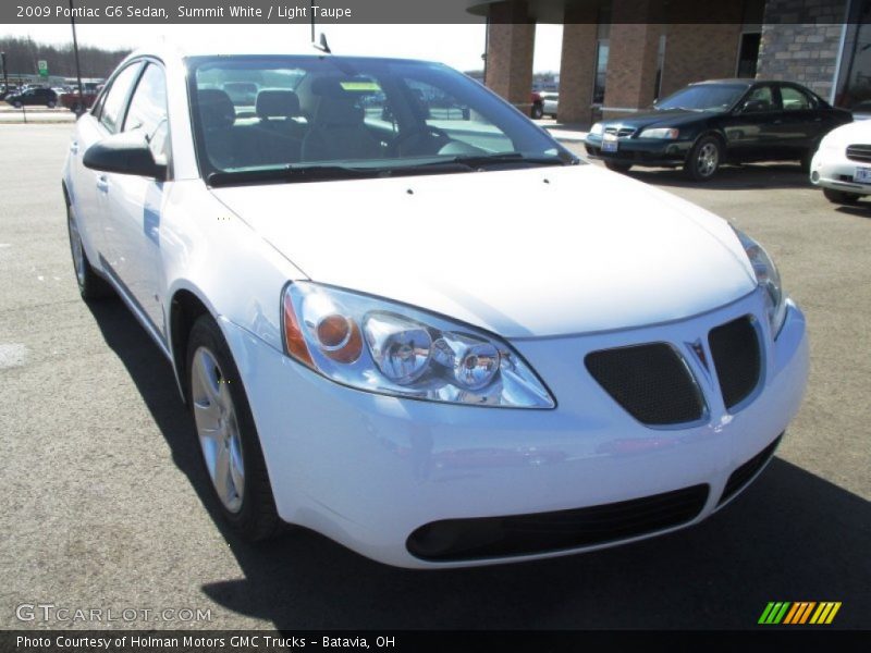 Summit White / Light Taupe 2009 Pontiac G6 Sedan