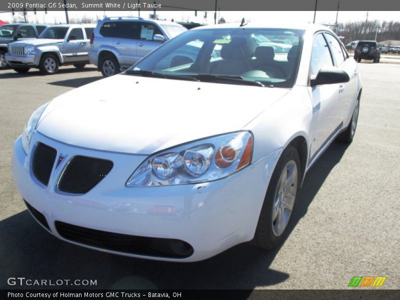 Summit White / Light Taupe 2009 Pontiac G6 Sedan