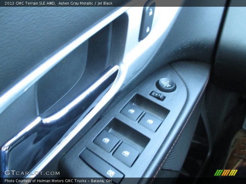 Ashen Gray Metallic / Jet Black 2013 GMC Terrain SLE AWD
