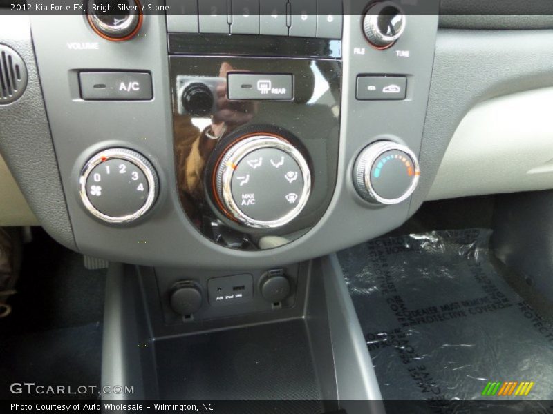 Bright Silver / Stone 2012 Kia Forte EX
