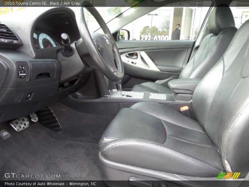 Black / Ash Gray 2010 Toyota Camry SE
