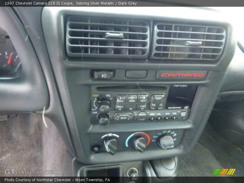 Controls of 1997 Camaro Z28 SS Coupe