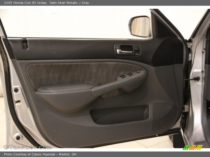 Door Panel of 2005 Civic EX Sedan