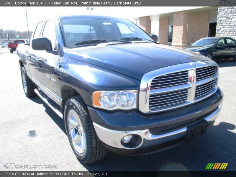 Patriot Blue Pearl / Dark Slate Gray 2005 Dodge Ram 1500 ST Quad Cab 4x4