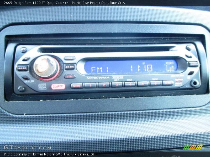 Patriot Blue Pearl / Dark Slate Gray 2005 Dodge Ram 1500 ST Quad Cab 4x4