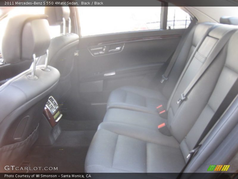 Black / Black 2011 Mercedes-Benz S 550 4Matic Sedan